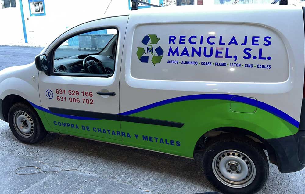 Reciclajes Manuel, S.L. vehículo de la empresa